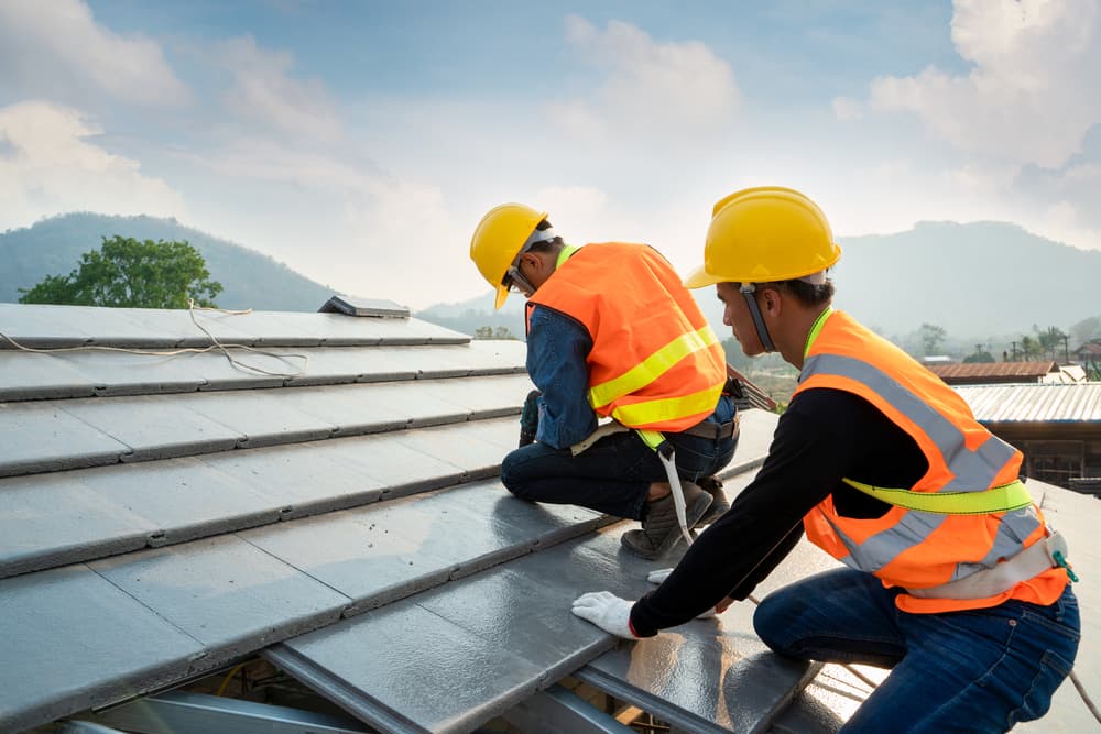 roof repair in La Mirada CA